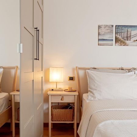 דירות Cozy Retreat In Coastal ליבורנו מראה חיצוני תמונה